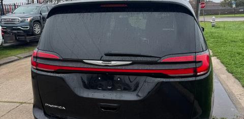 Chrysler Pacifica 2022