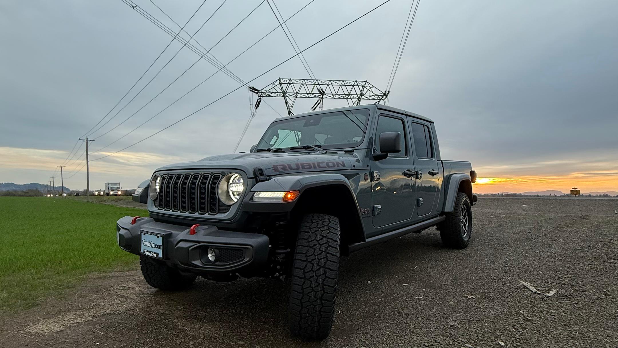 Jeep Gladiator 2025 in Eugene, OR