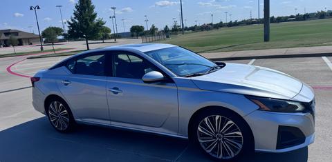 Nissan Altima 2023