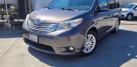 Toyota Sienna 2017