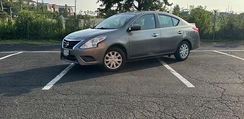 Nissan Versa 2017