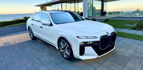 BMW i7 2024