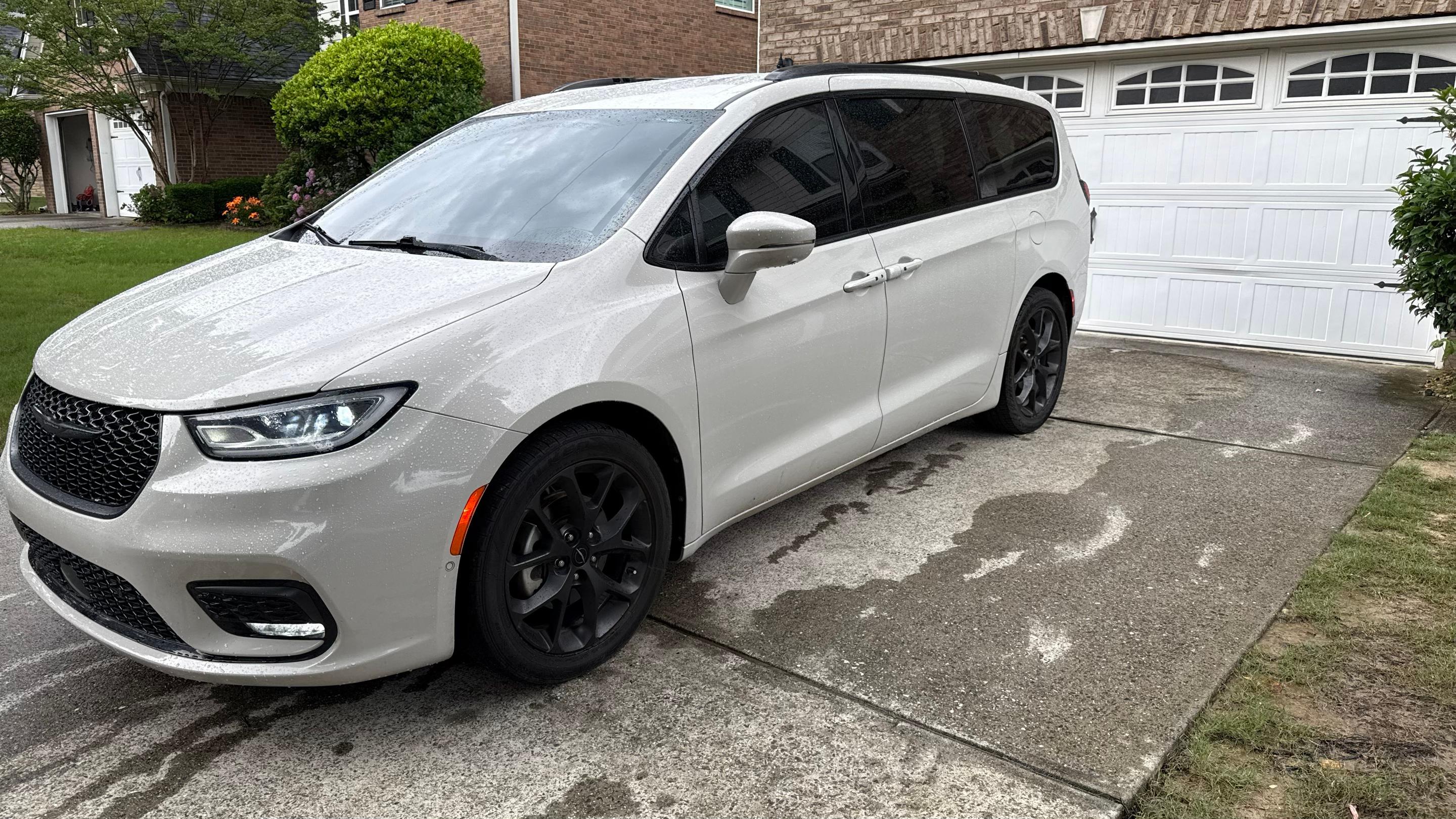 Chrysler Pacifica 2021 in Lawrenceville, GA