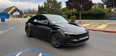 Tesla Model Y 2026