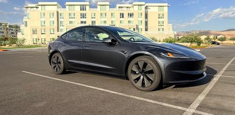 Tesla Model 3 2024