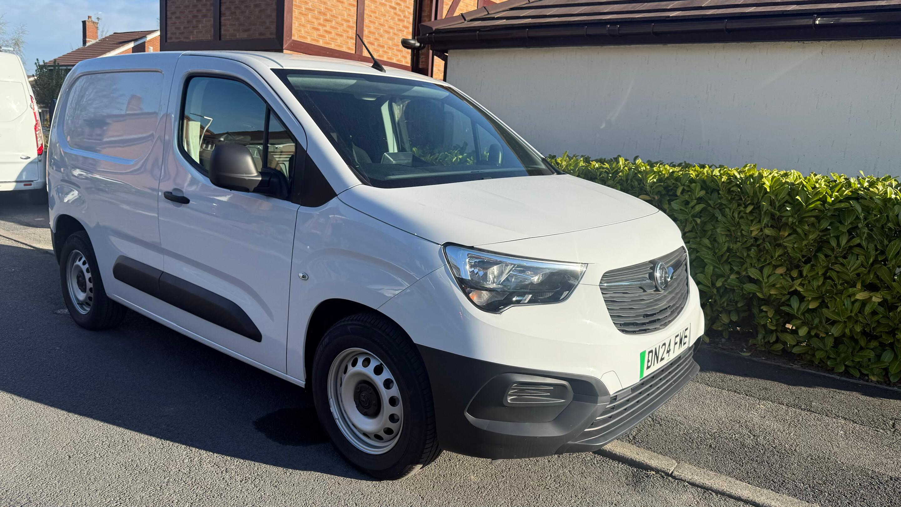 Vauxhall Combo 2024 in 