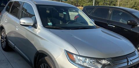 Mitsubishi Outlander 2020