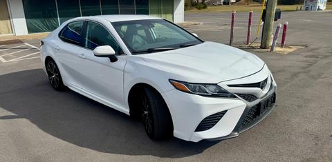 Toyota Camry 2019