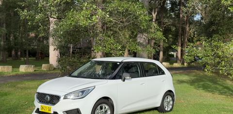 MG MG3 AUTO 2023