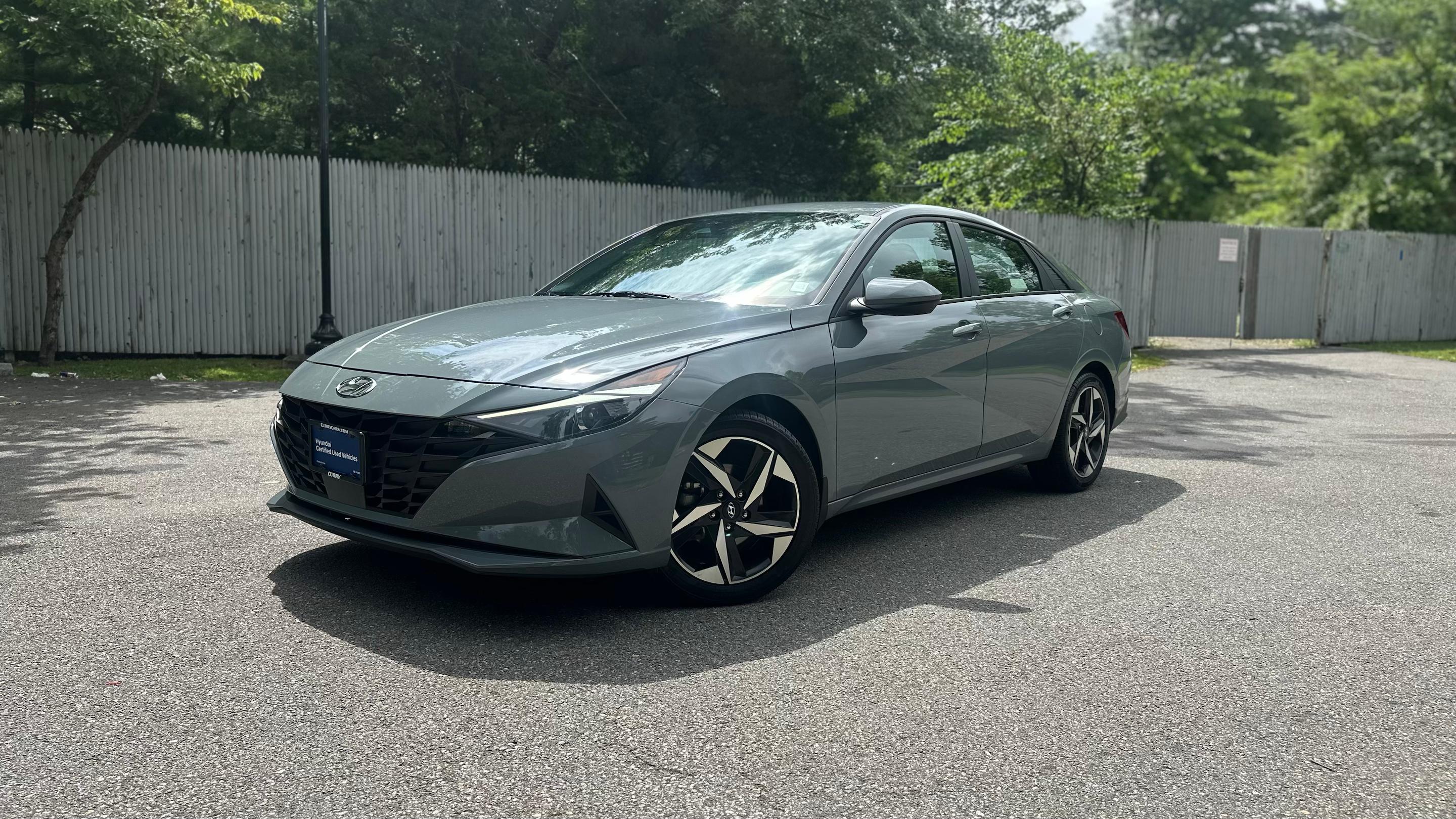 Hyundai Elantra 2023 in Newark, NJ