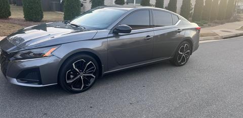 Nissan Altima 2024