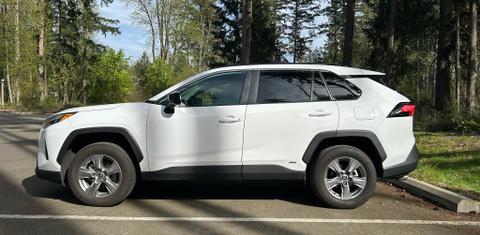 Toyota RAV4 Hybrid 2025
