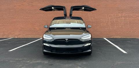 Tesla Model X 2023