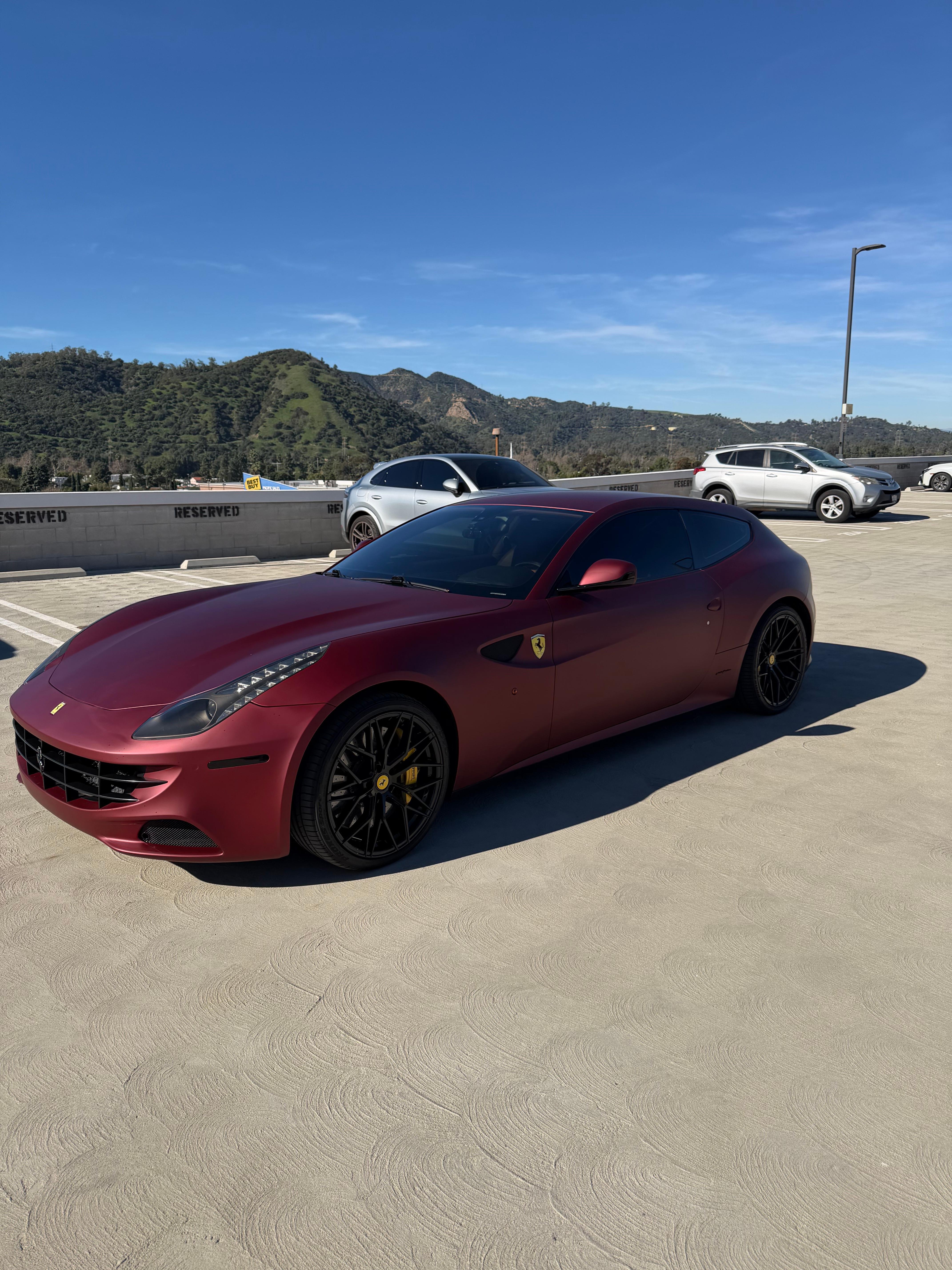 Ferrari FF 2012 in Simi Valley, CA