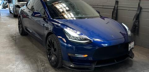 Tesla Model 3 2020