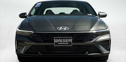 Hyundai Elantra 2026