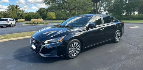 Nissan Altima 2023
