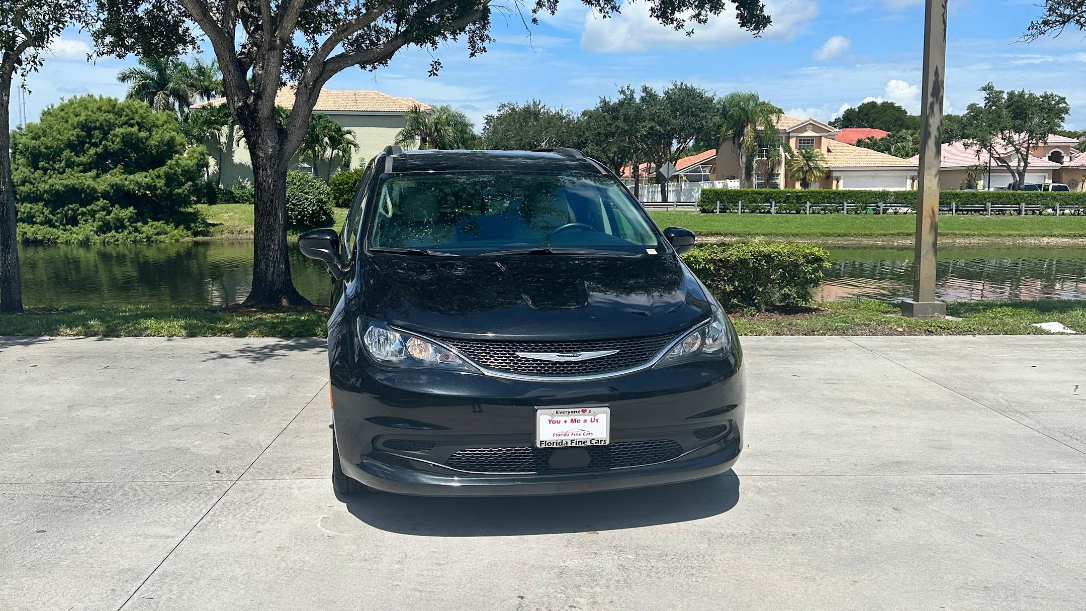 Chrysler Voyager 2021 in 