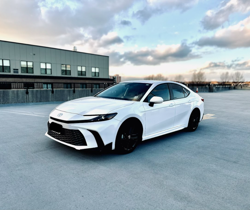 Toyota Camry Hybrid 2025 in 