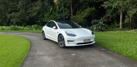 Tesla MODEL 3 2021