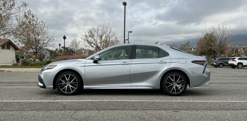 Toyota Camry 2023
