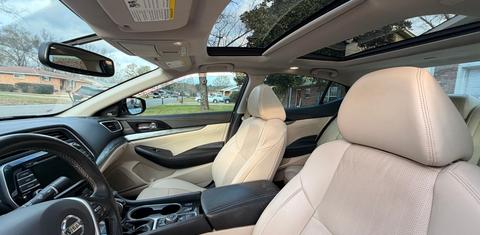 Nissan Maxima 2019