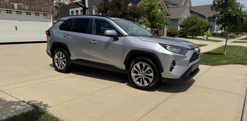 Toyota RAV4 2021