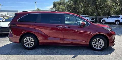 Toyota Sienna 2021