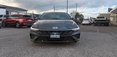 Hyundai Elantra 2024
