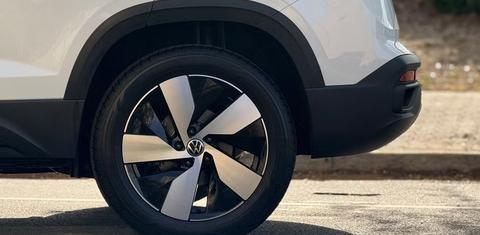 Volkswagen Taos 2025