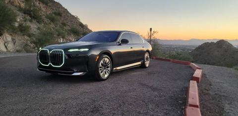 BMW i7 2025