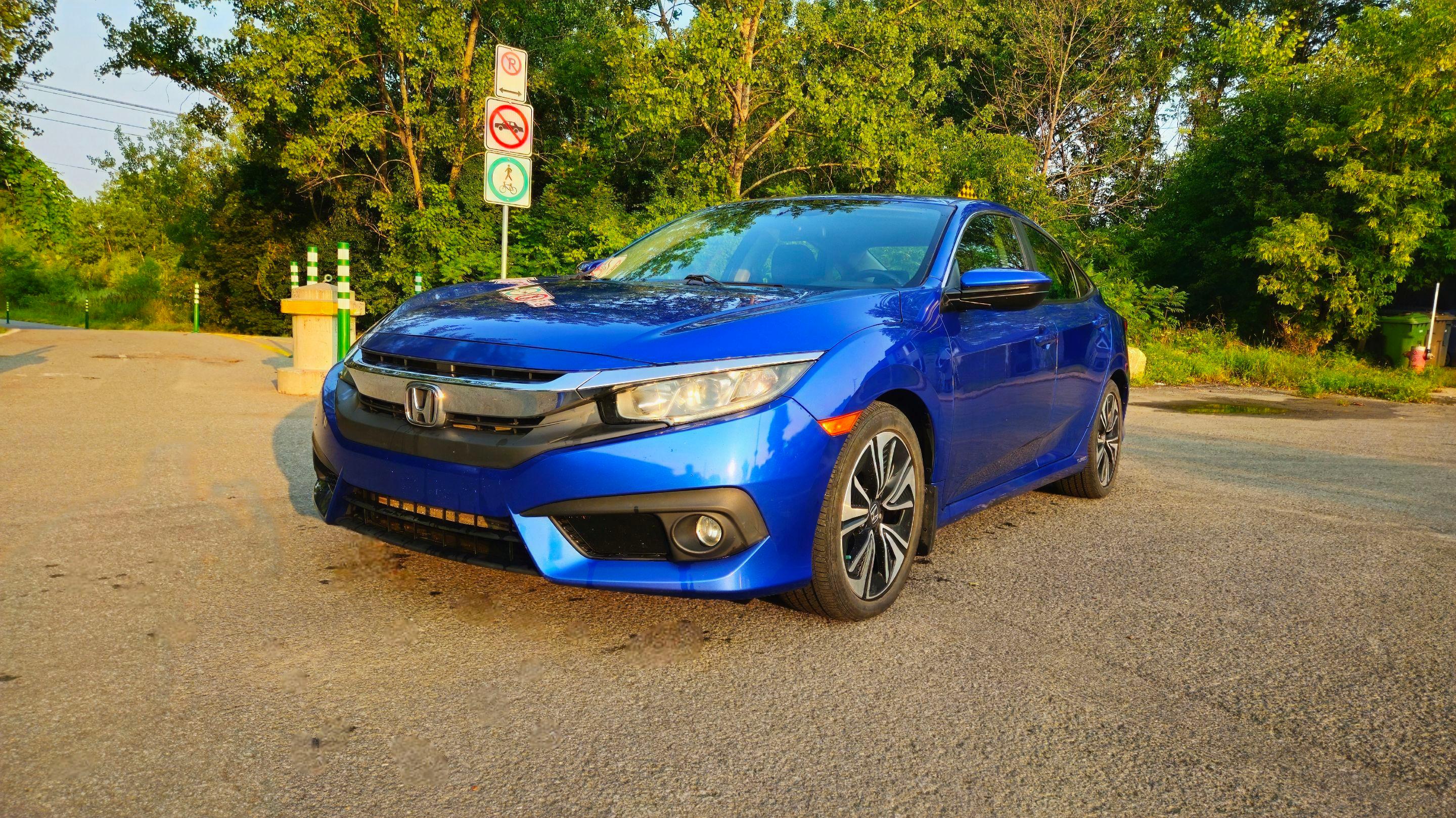 Honda Civic 2016 à 