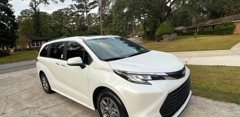 Toyota Sienna 2022
