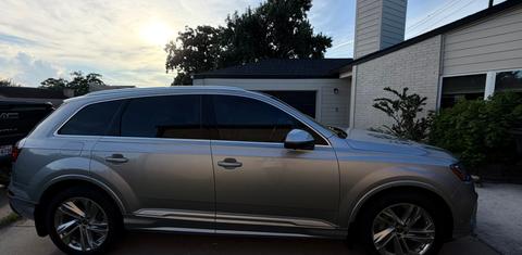 Audi Q7 2021