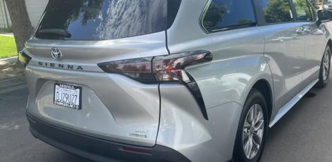 Toyota Sienna 2023