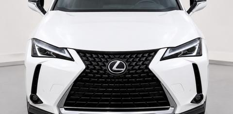 Lexus UX 2022