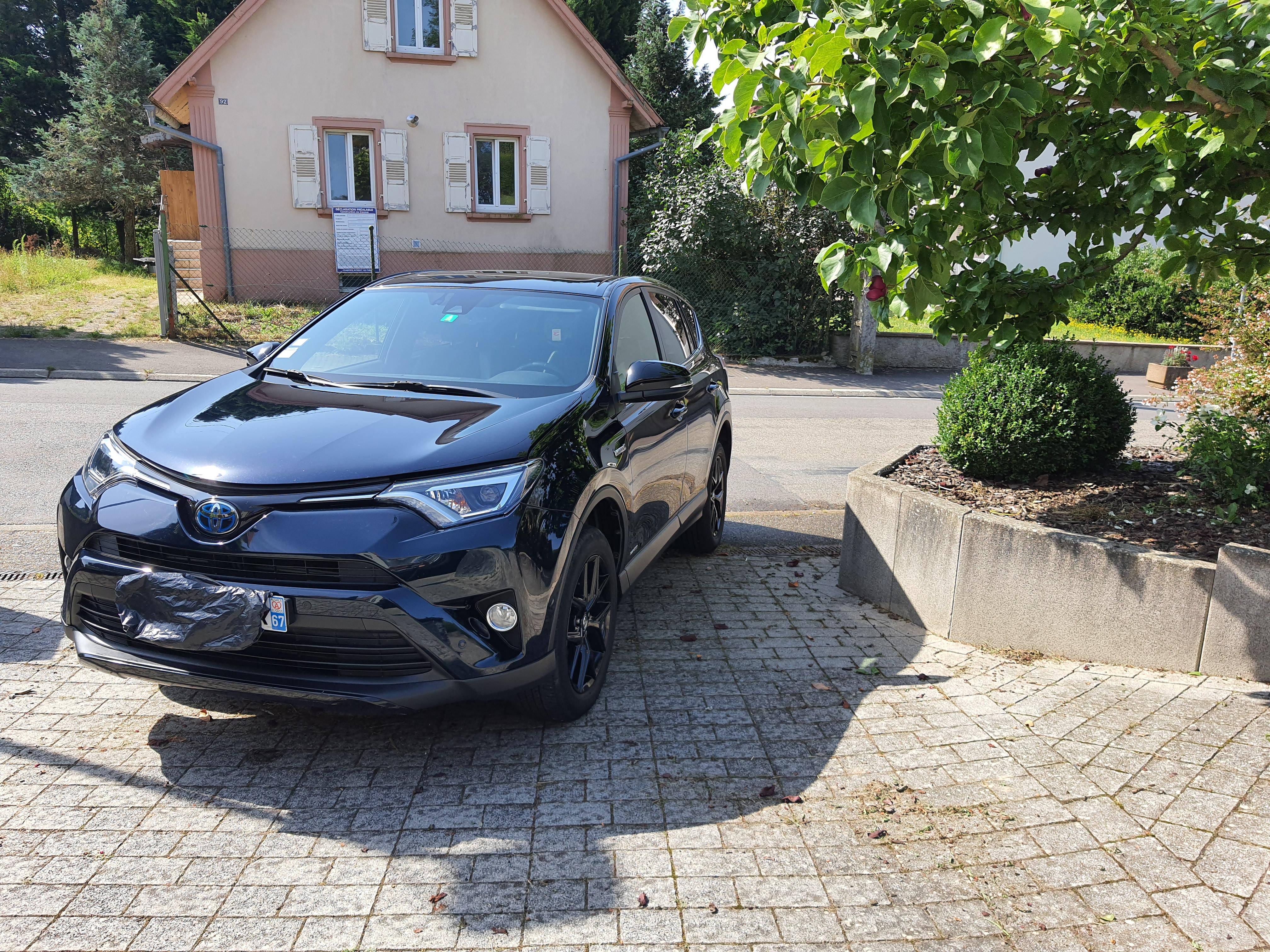 Toyota RAV 4 2017 à Strasbourg