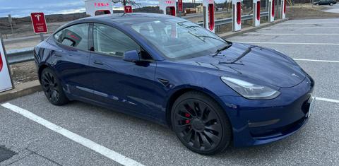 Tesla Model 3 2022
