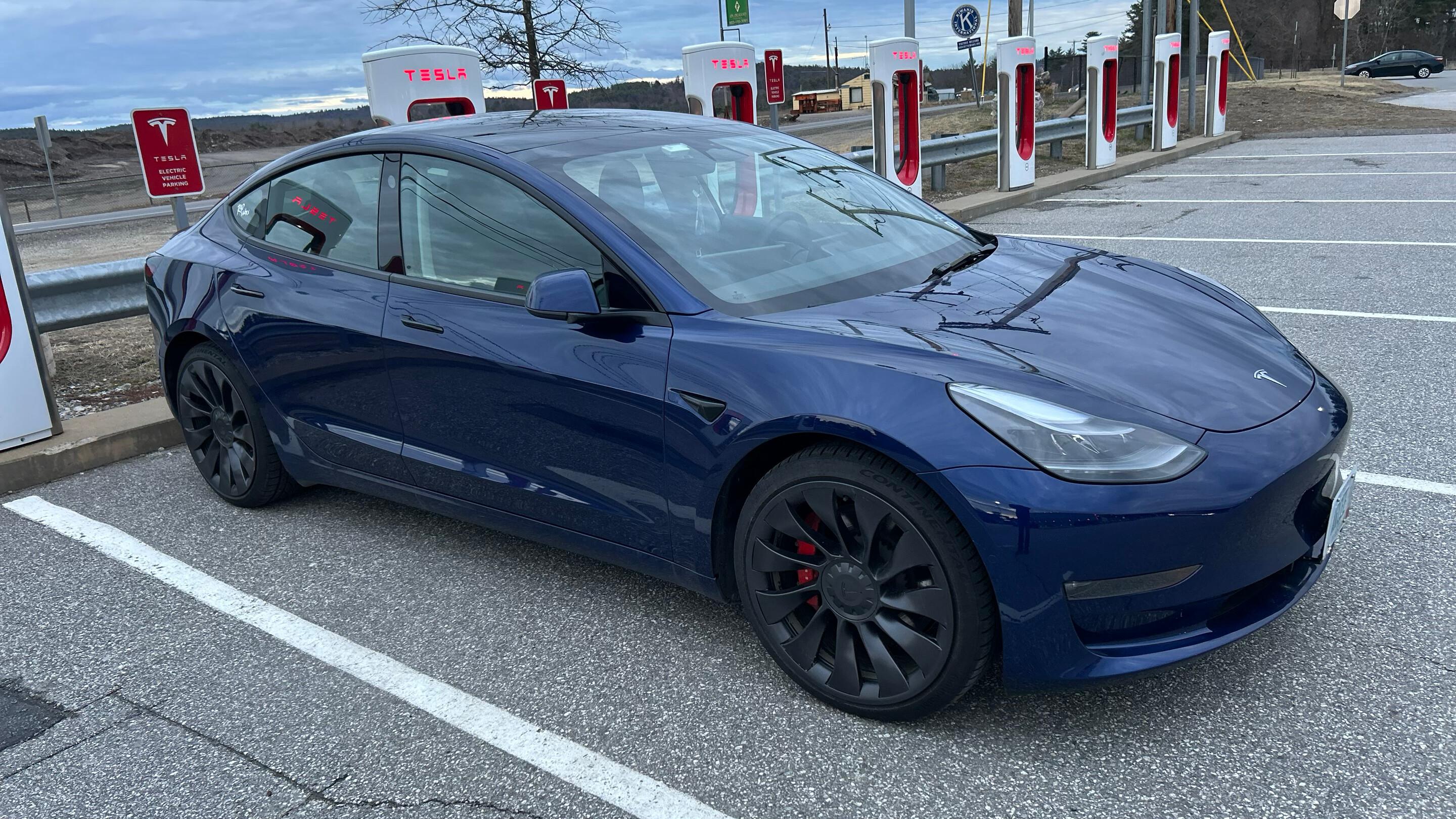 Tesla Model 3 2022 in Bow, NH