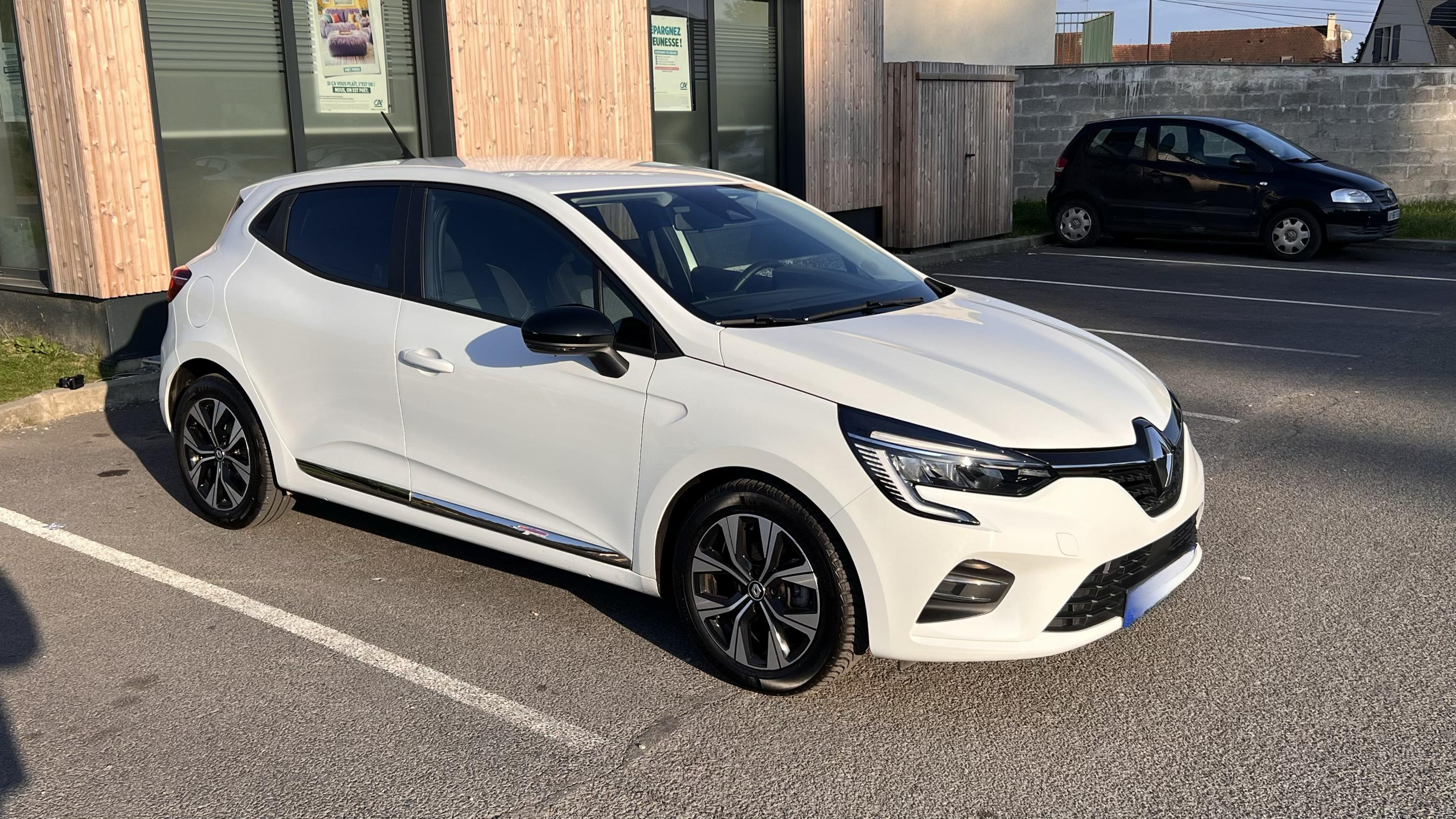 Renault CLIO V 2023 à Amblainville
