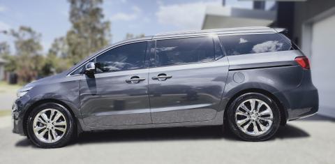 Kia CARNIVAL 2017