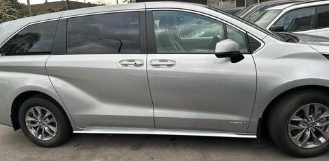 Toyota Sienna 2021