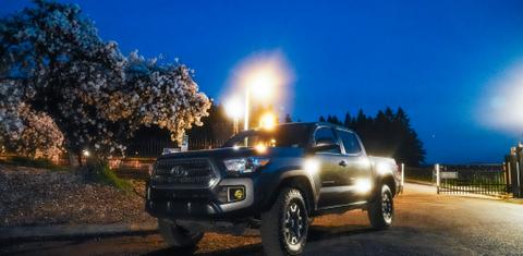 Toyota Tacoma 2017
