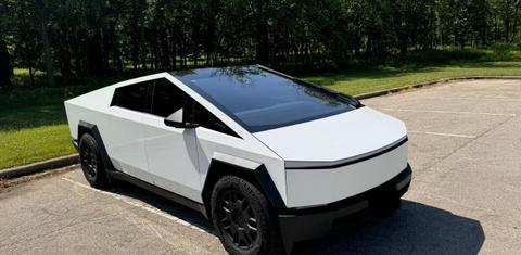 Tesla Cybertruck 2024