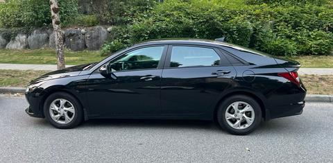 Hyundai Elantra 2022