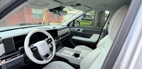 Hyundai Santa Fe 2025