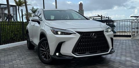 Lexus NX 2024