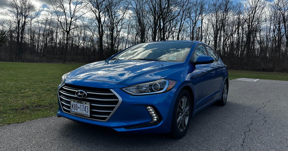 Hyundai Elantra 2017 rental in Rochester, NY by Chris I. Turo