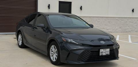 Toyota Camry Hybrid 2026