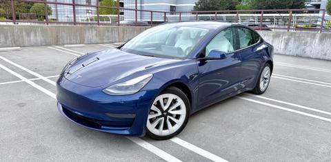 Tesla Model 3 2022